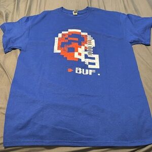 BNWT Buffalo Bills 8-bit t-shirt - men’s large